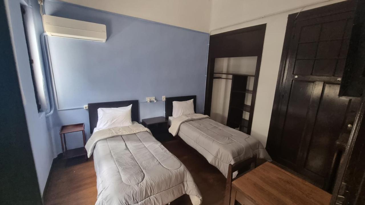Nuevo Hotel Aramaya Монтевидео Екстериор снимка